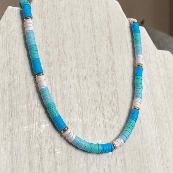 Blue beaded necklace - Picture 1 of 2